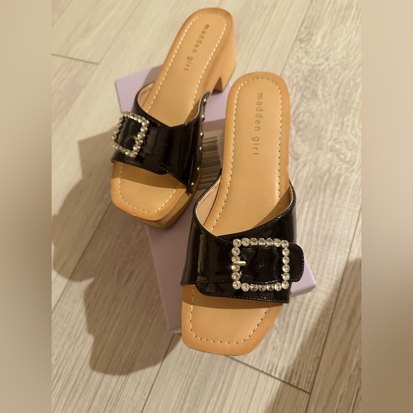 Madden Girl Shoes - Madden Girl Anikka
Black Patent Mules with Rhinestone Buckle